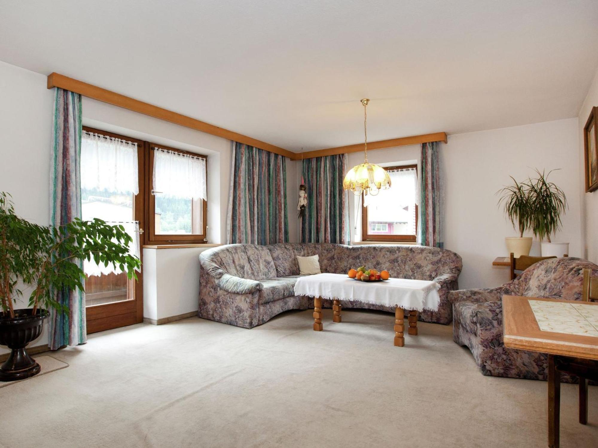 Apartment Near The Arlberg Ski Area Pettneu am Arlberg Bagian luar foto